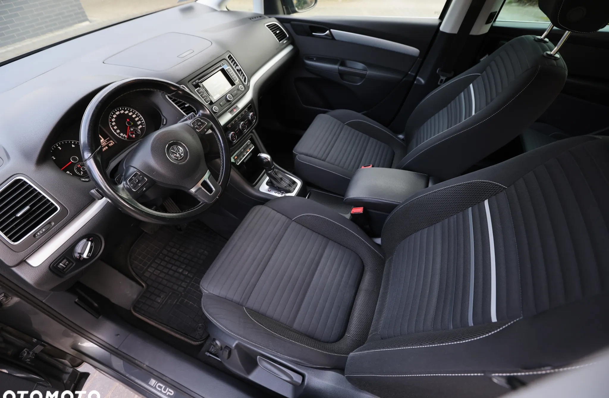 Volkswagen Sharan cena 57500 przebieg: 262418, rok produkcji 2014 z Jaworzno małe 781